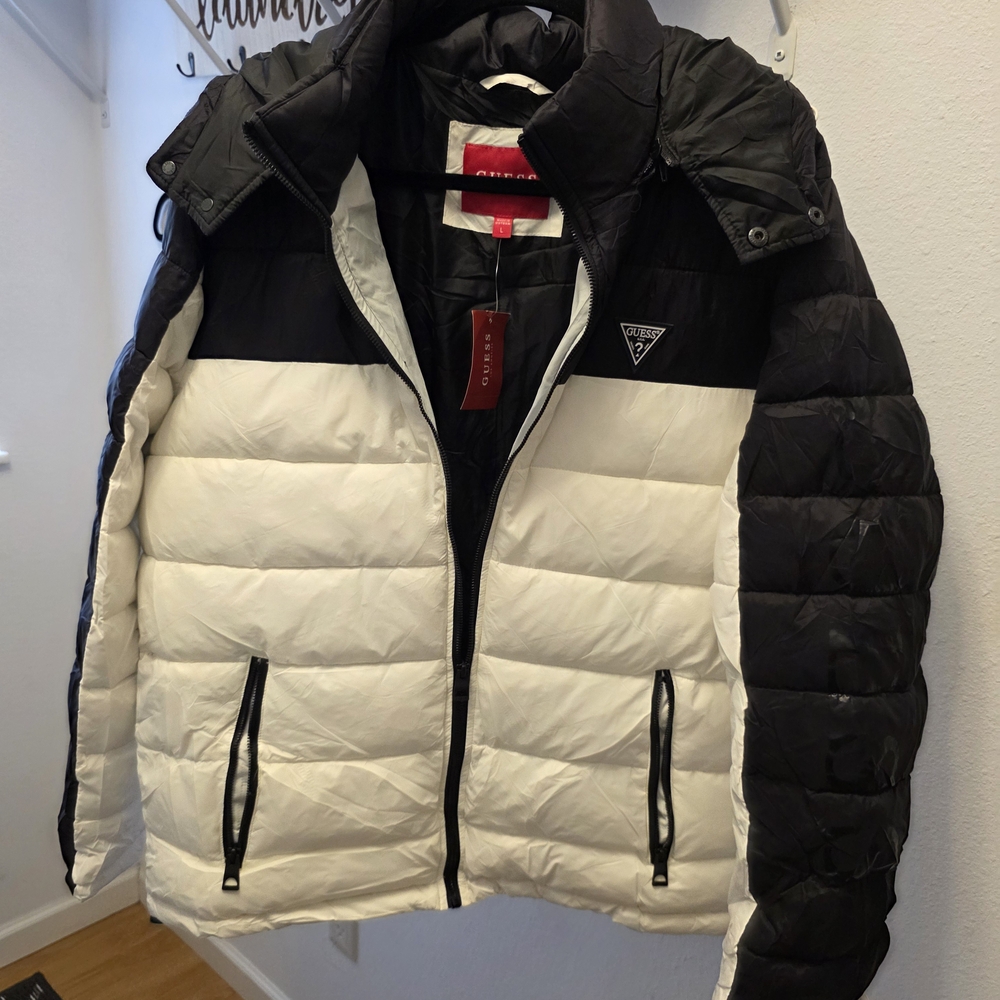 Guess Men's Black and White Puffer Jacket